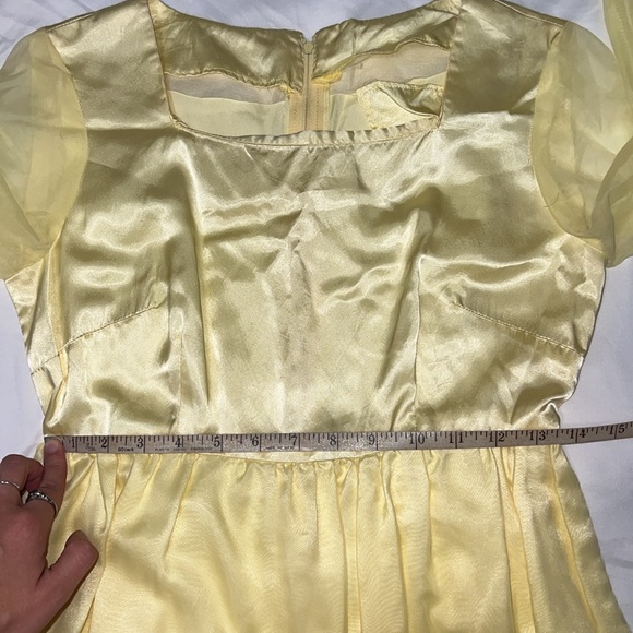 Vintage 1960’s to 1970’s Butter Yellow Long Sleeve Empire Waist Dress - Picture 4 of 10